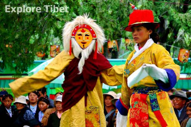 Tibet Opera show for the public through one week of Shoton Festival.