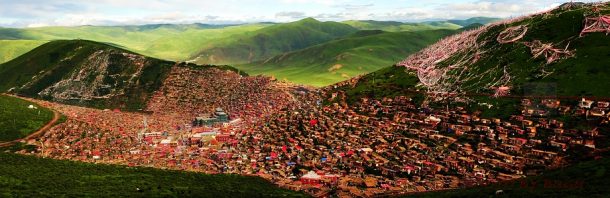 Serthar Buddhist Institude - Larung Gar