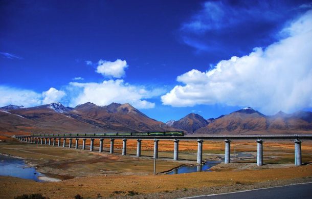 Tibet train tour by Explore Tibet