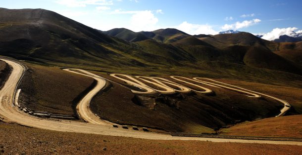 Road to Mt Everest Base Camp in Tibet