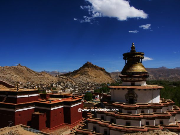 View of Gyantse Fort from the Kumbum stupa in Gyantse