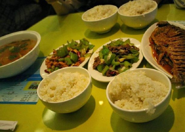 A meal on the Tibet train