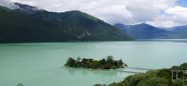 Basum Tso Lake