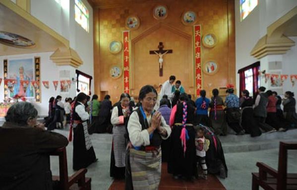 Yanjing Catholic Church in Tibet - Tibet Travel Information by Explore Tibet
