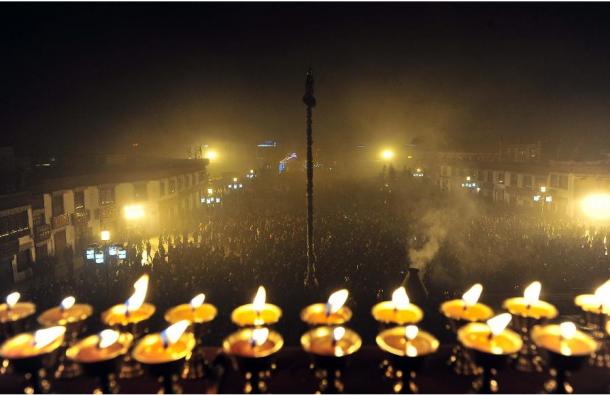 Butter Lamp Festival In Tibet During Winter-Explore Tibet.