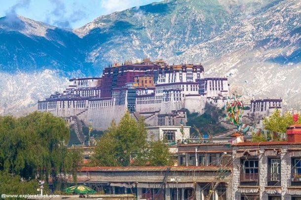 Spring at the Potala Palace in Lhasa