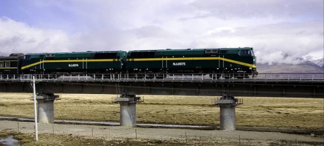 Why the train to Tibet is the best choice Why the train to Tibet is the best choice