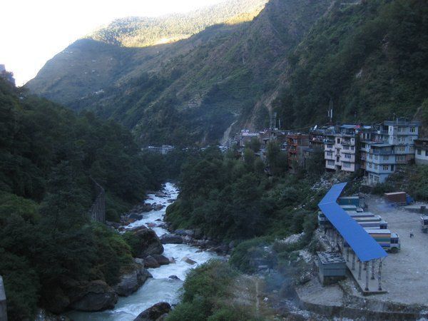 Latest News: Zhangmu China-Nepal Border Reopened