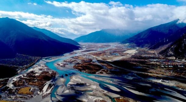 Yarlung Tsangpo River