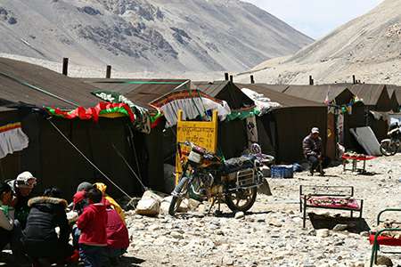 Everest base camp tent guesthouses