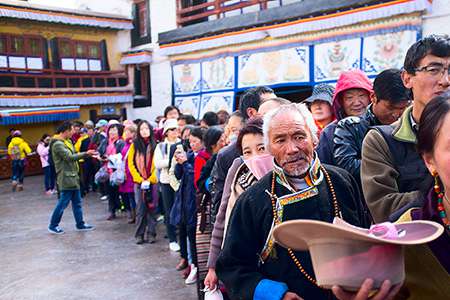 Lhasa in Tibet tour