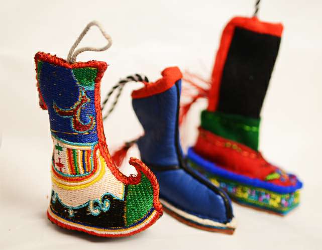 Tibetan handcraft gift by Disabilities