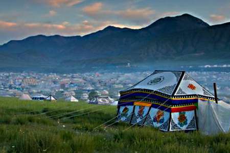 Yushu Horse Racing Festival Tour - Explore Tibet