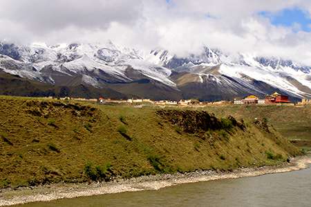 Garze Tibet tour by Explore Tibet
