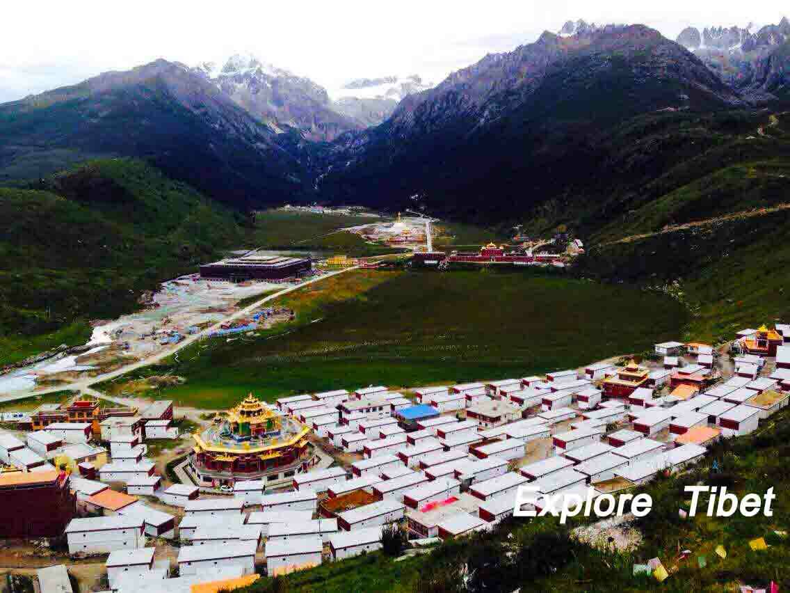 Dzogchen Monastic College -Explore Tibet