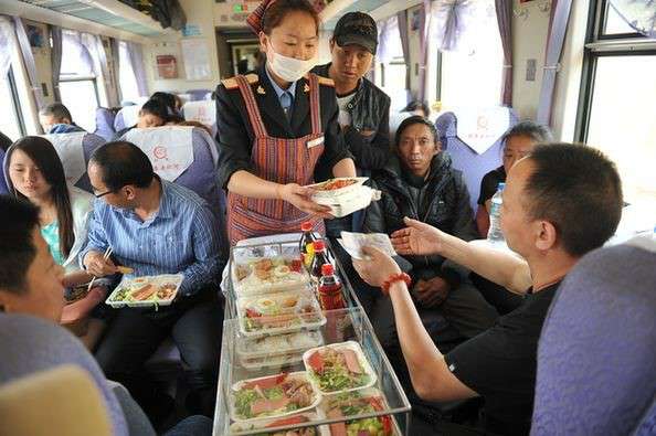 Meals on the Tibet train