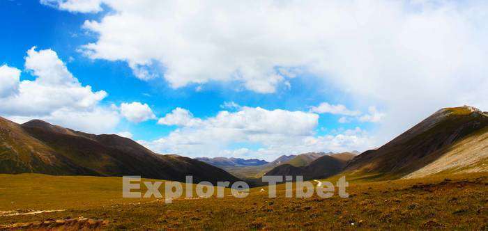 Landscape Near Sok Tsanden Monastery -Explore Tibet
