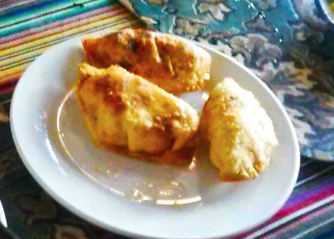 Tibetan fried dumpling -Explore Tibet