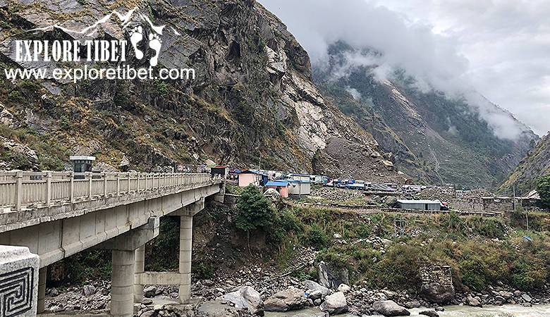 Tibet Kyirong border friendship bridge