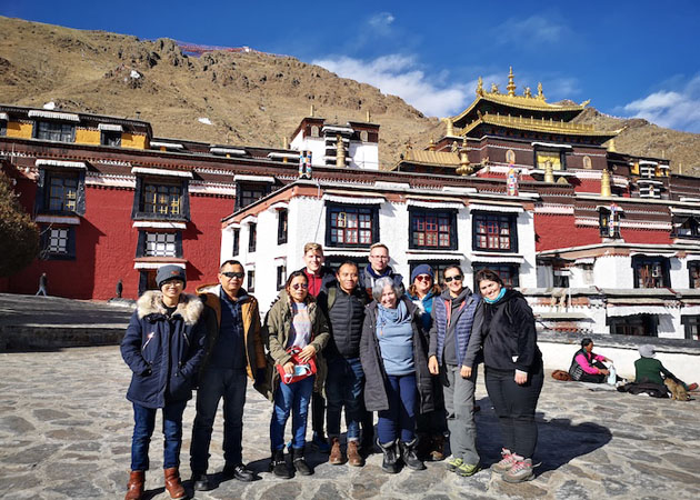 Our clients at Shigatse City in Tibet-Explore Tibet
