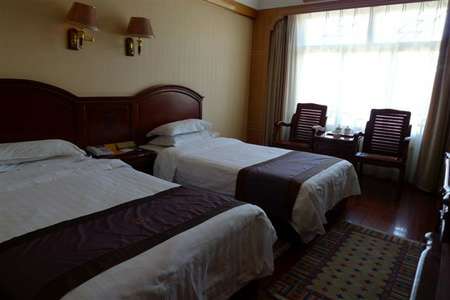 Yak hotel Luxury western style standard room