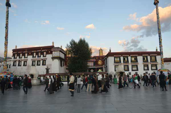 Jokhang-temple