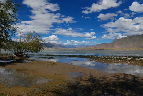 Lhasa river