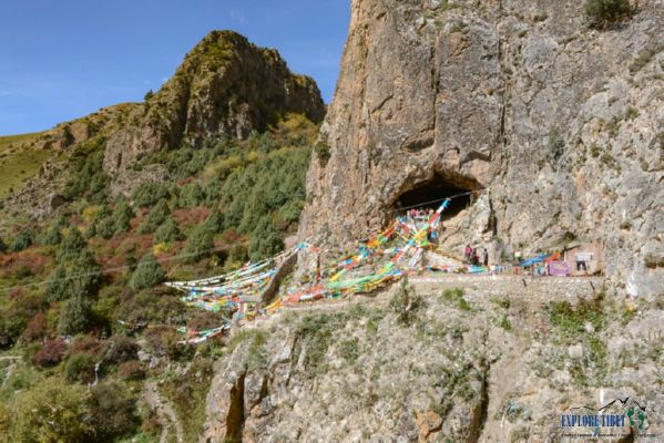 The limestone cave in which the jawbone was found, above a riverbed on the Tibetan plateau. Buddhist monks visiting the cave to pray discovered humanlike remains inside.