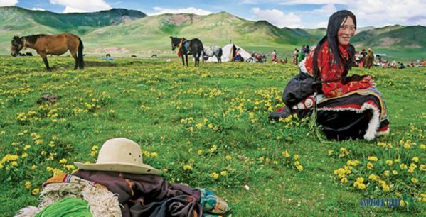 A nomadic settlement in the Golog Tibetan Prefecture of Qinghai Province