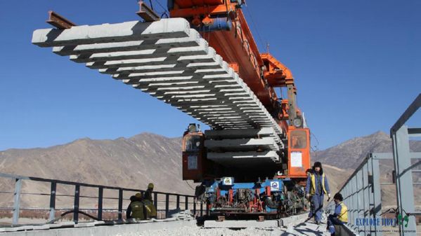 The construction site of Lhasa-Nyingchi railway in southwest China's Tibet Autonomous Region