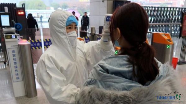 Checks at the entry points to Tibet have been put in place to check passengers for high temperatures and the possibility of infection